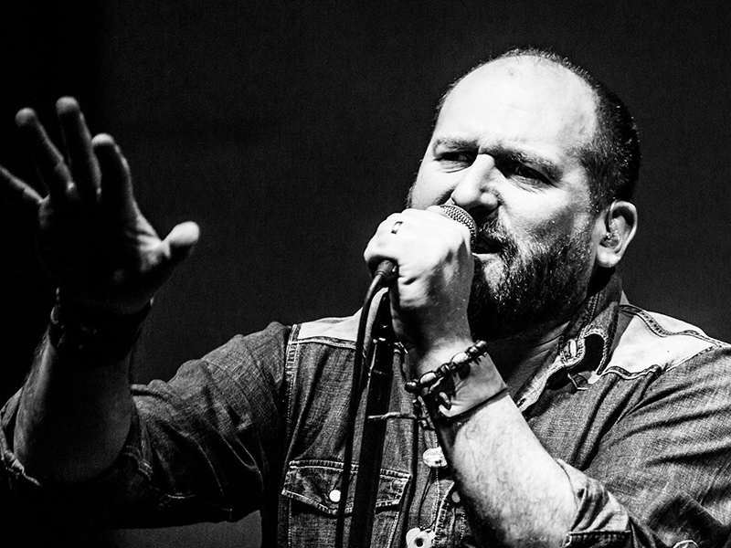 BOSAK & THE SECOND HAND BAND